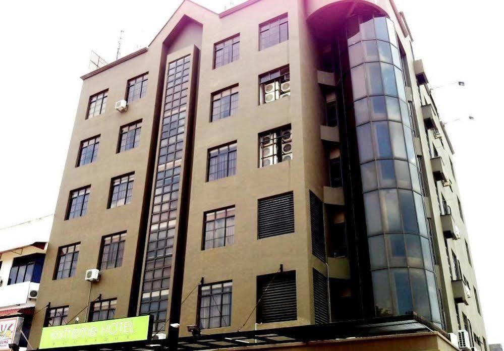 Extreme Boutique Hotel Keluang Eksteriør bilde